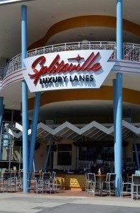 Splitsville Bowling Lanes - Orlando Date Night Guide