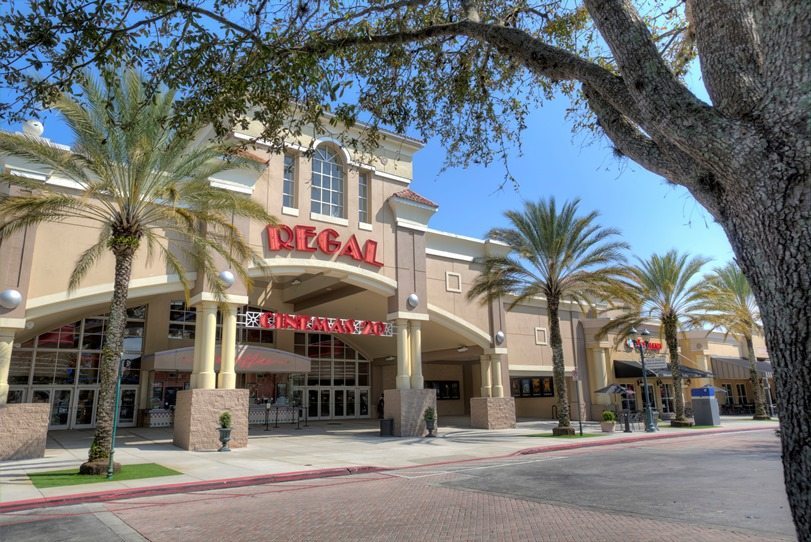 winter park village regal