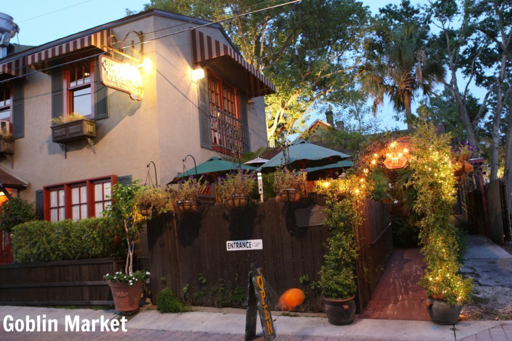 15 Orlando Restaurants With Secret Gardens And Courtyards