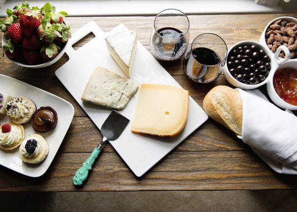 italian dinner date night at home