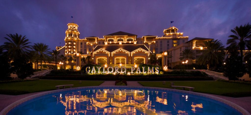 gaylord palms mistletoe