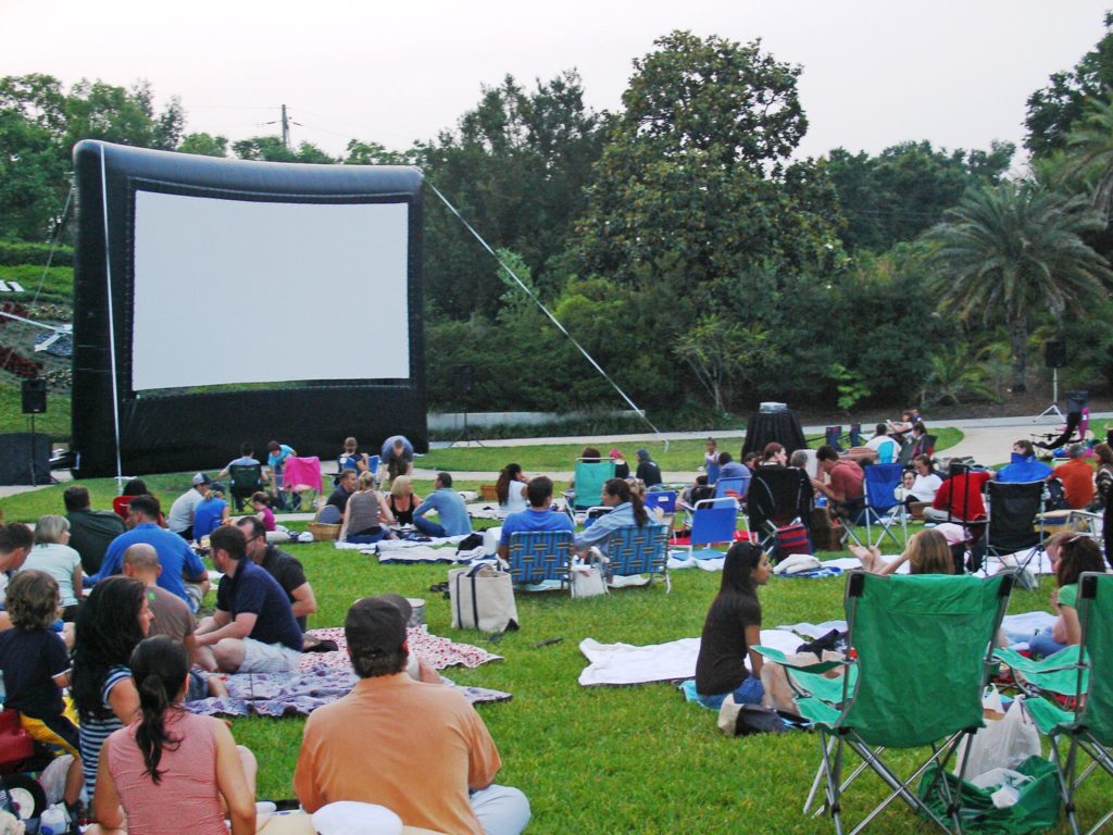 Leu Gardens movie night