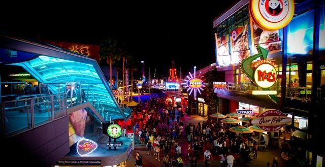 CityWalk Meal & Movie Deal