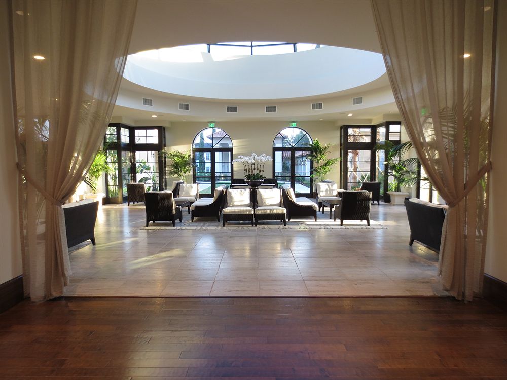 alfond inn lobby