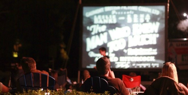 15 Outdoor Movies in Orlando: A Guide to Upcoming Flicks Perfect for Date Night