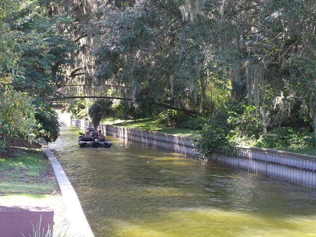 COL Canal - COWH