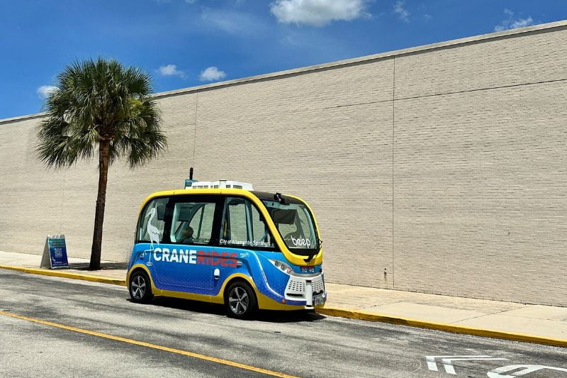 Beep Autonomous Shuttle Altamonte Mall Stop 