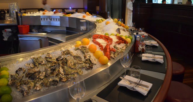 Happy Hour Test Drive: The Oceanaire Seafood Room
