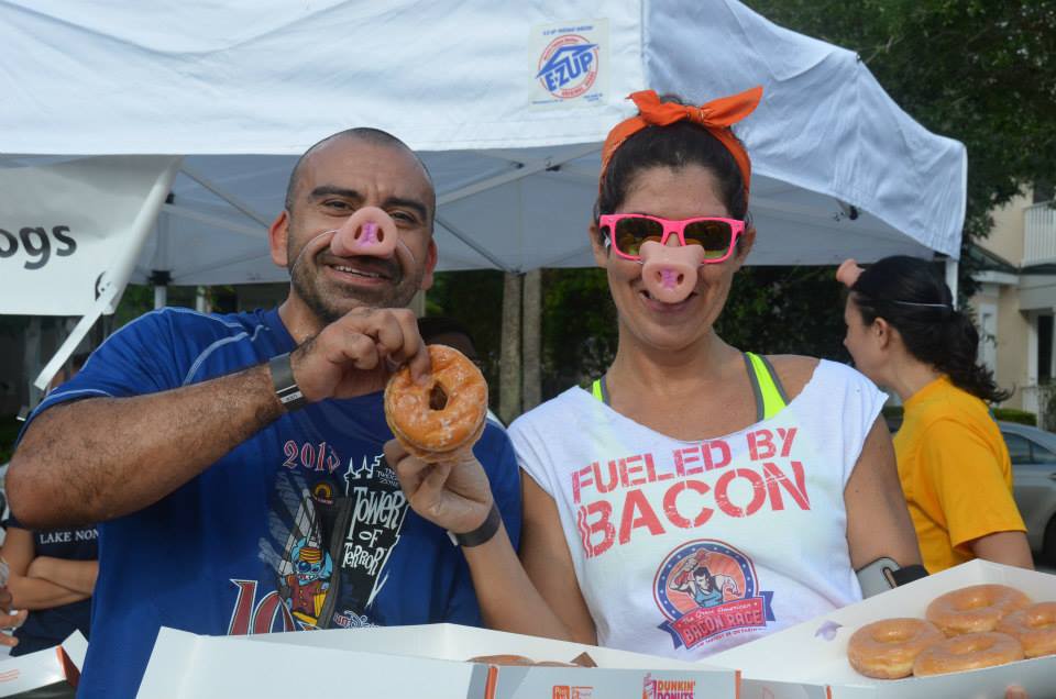 2017 Guide to Running Dates for Every Couple - Lake Nona Pig Run