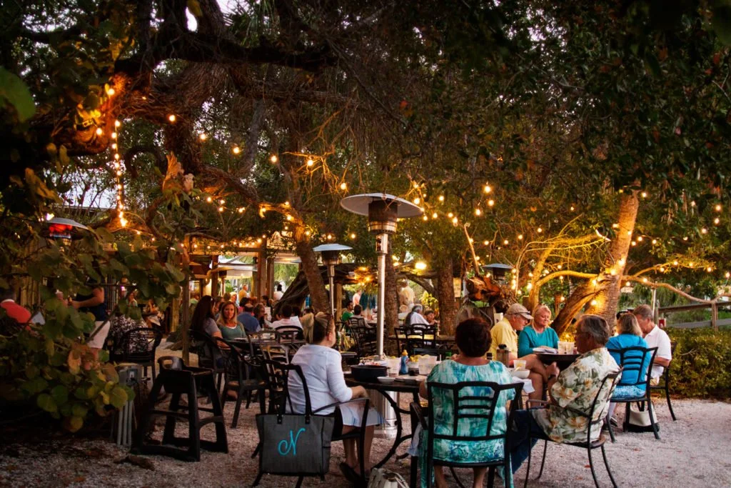 MarVista outdoor dining - Three Perfect Days on Longboat Key