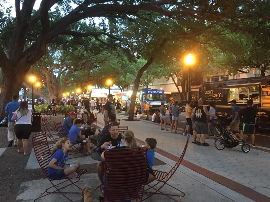 How to Have an Orlando Food Truck Date