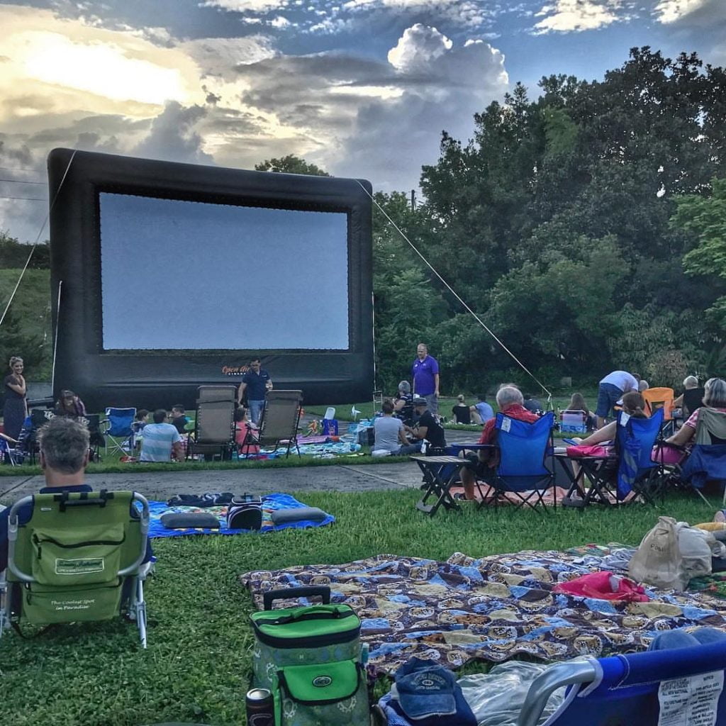 First Date Ideas in Orlando - Leu Gardens Movie Night