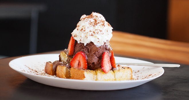 Over the Top Orlando Desserts to Blow Your Mind on Date Night