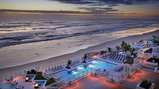 How to Plan a Romantic Getaway to Daytona Beach