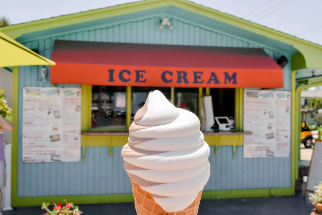 Izzy's Ice Cream and Tacos New Smyrna Beach