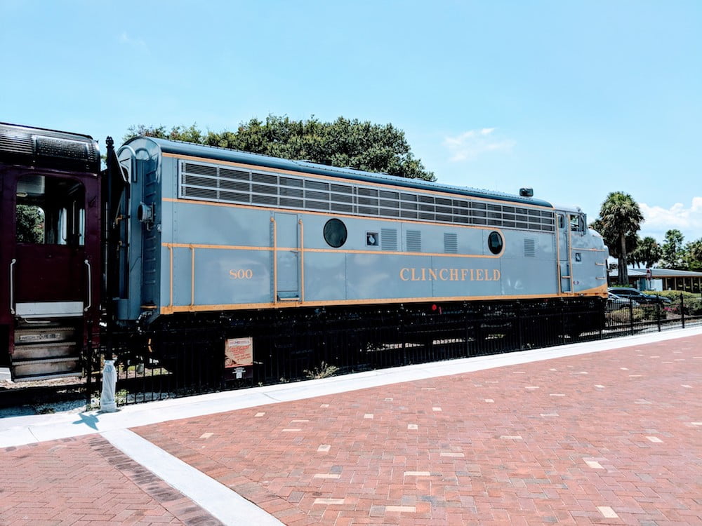 Royal Palm Railway Experience train