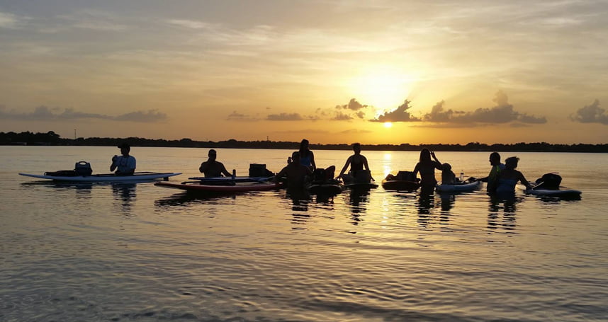 Airbnb Experiences and Tours Locals Will Love - Paddleboard Lake Jennie Jewel