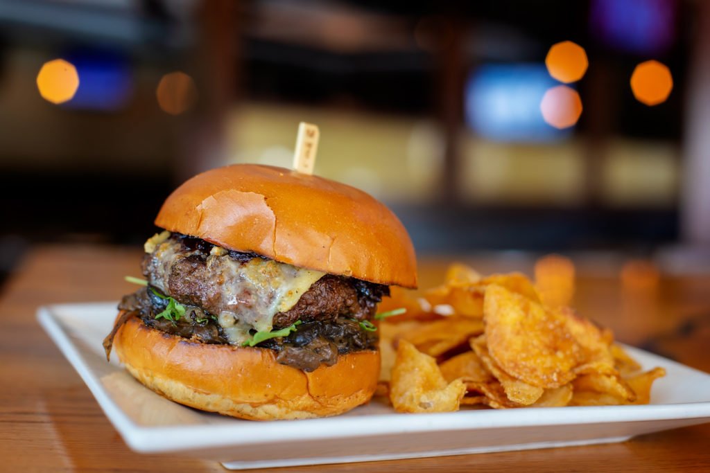 Clermont Day Trip - The Crooked Spoon gastropub burger