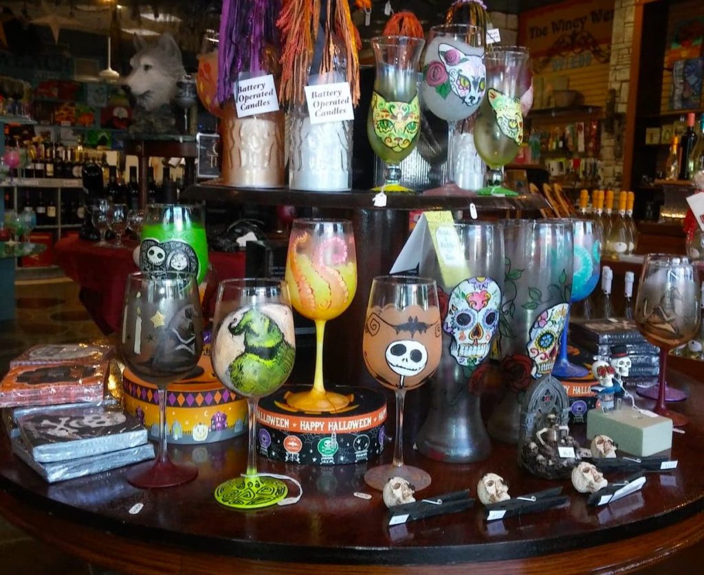 Halloween wine glass painting - Orlando workshops