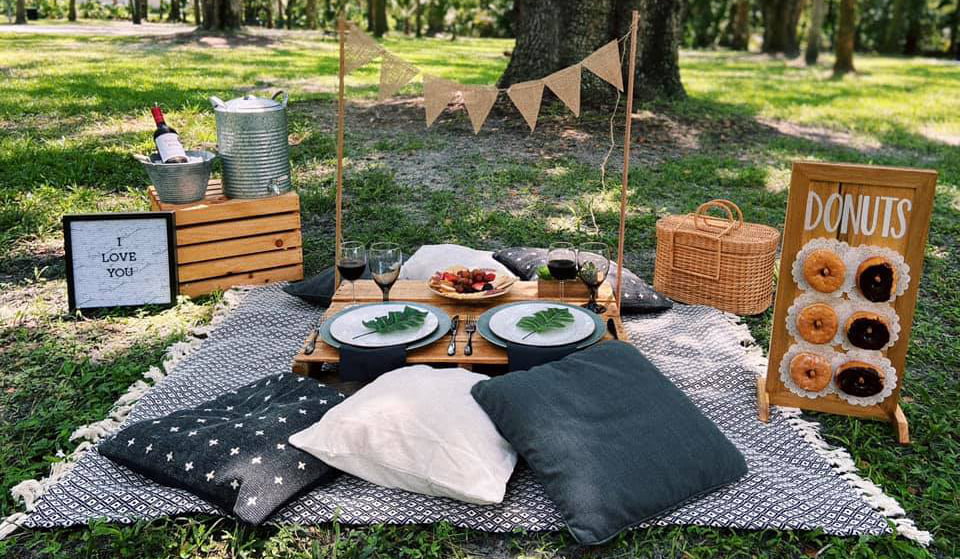 Everything You Need to Know to Plan a Romantic Orlando Picnic for Two