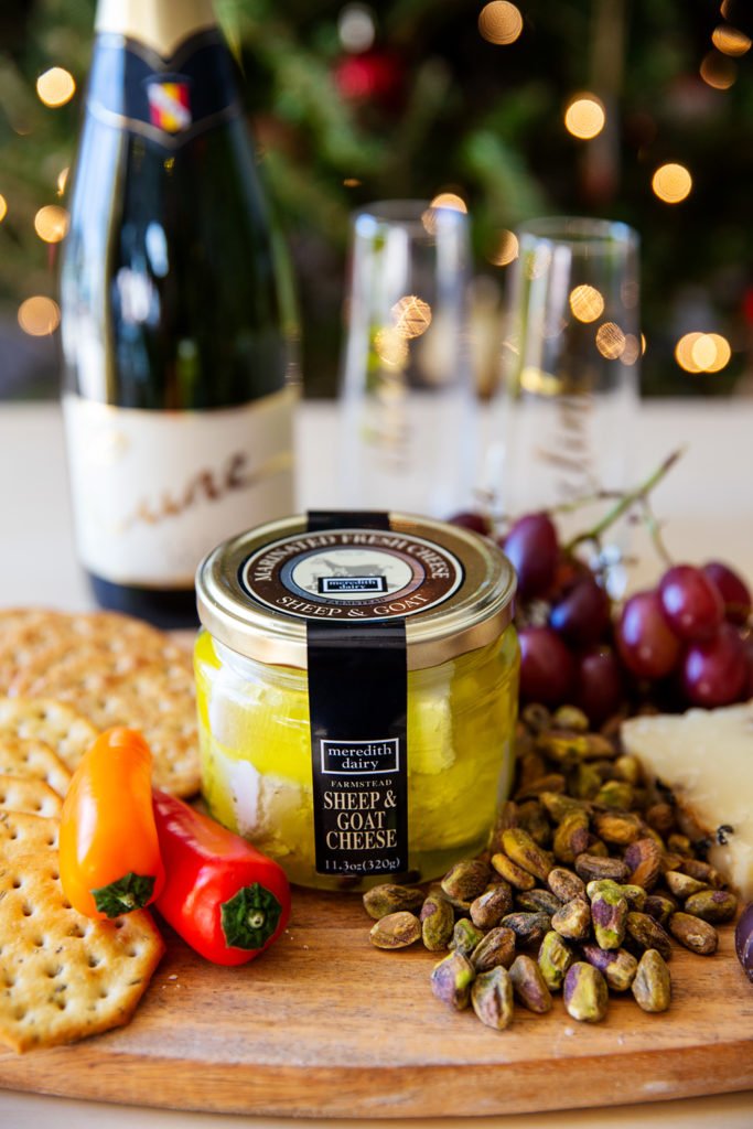 New Year's Eve bubbly tasting with cheese and Cava