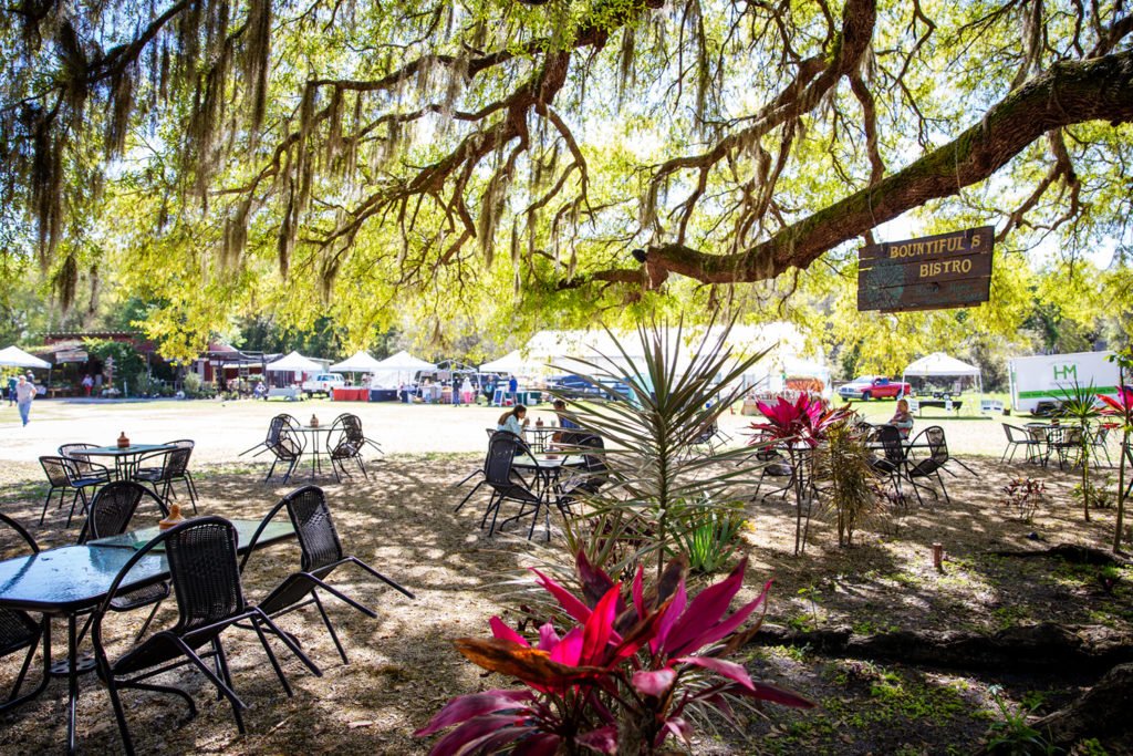 Lunch under the oak tree at Bountiful Farms Bistro