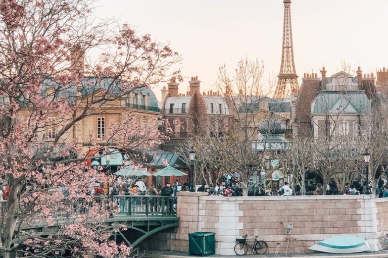 The Most Romantic Spots in Walt Disney World