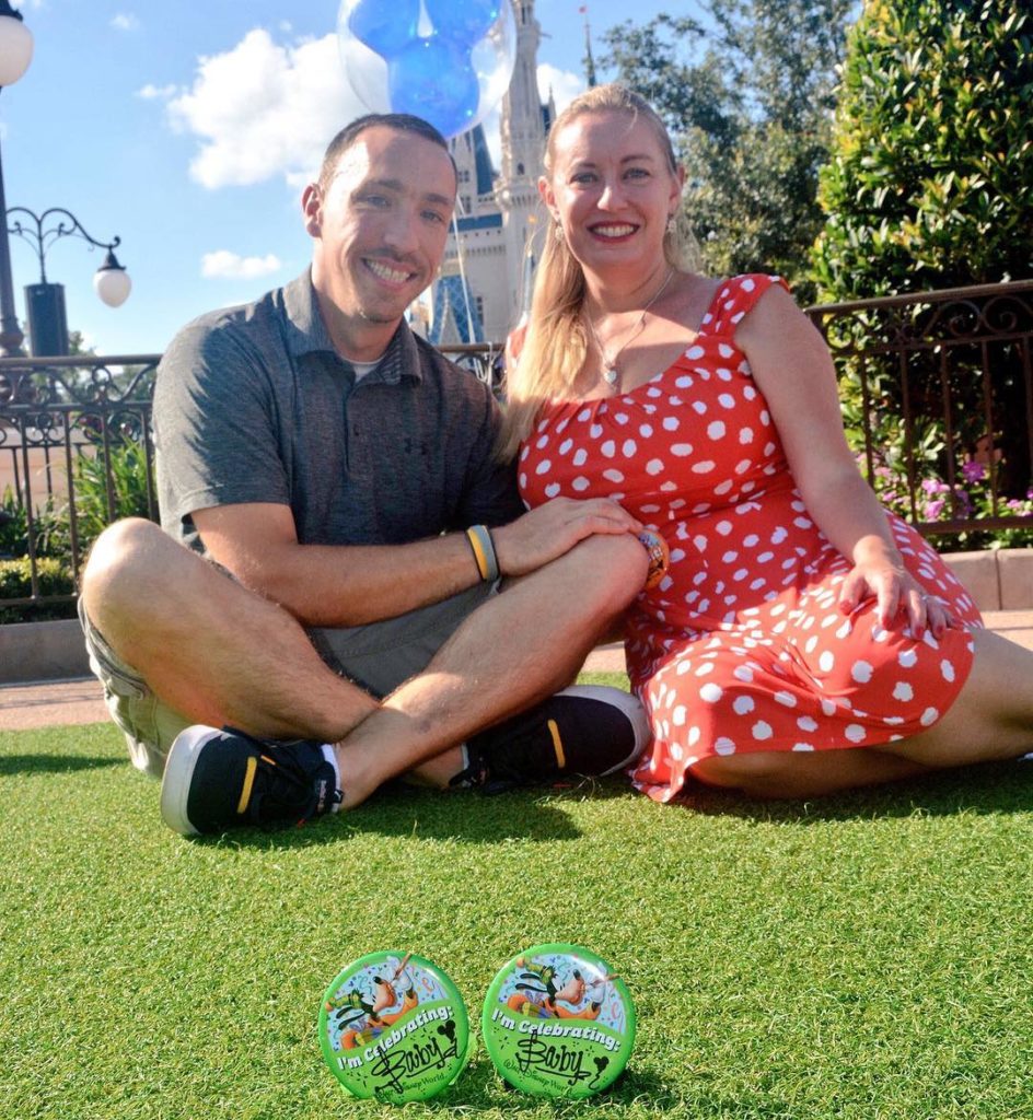 Disney Annual Passes - Expert Tips for Couples