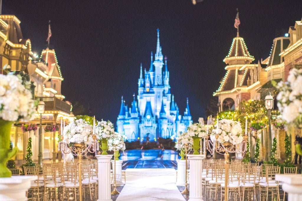 https://www.orlandodatenightguide.com/wp-content/uploads/2021/12/61b2290d414c2-MagicKingdom-scaled.jpg