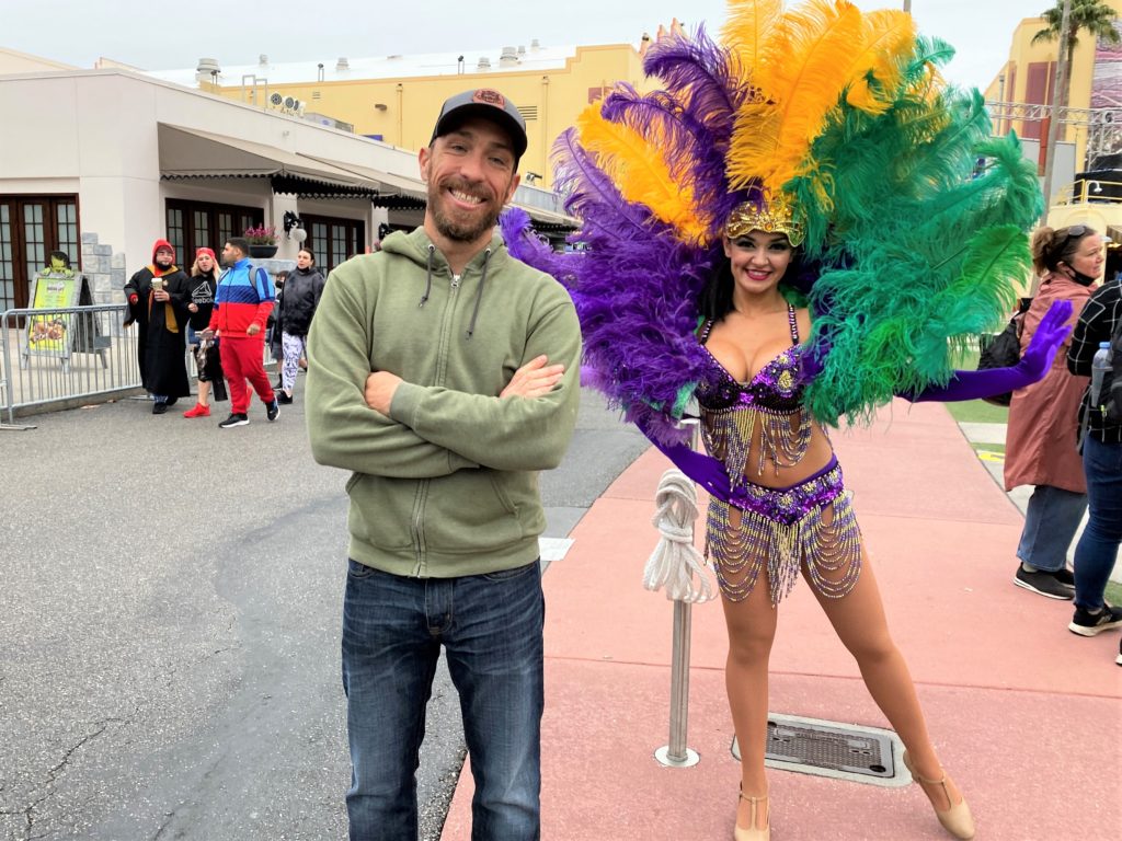 Universal Mardi Gras 2022 Performer Greetings are full of beautiful costumes