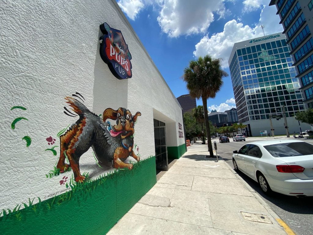 Pups Pub Orlando Exterior