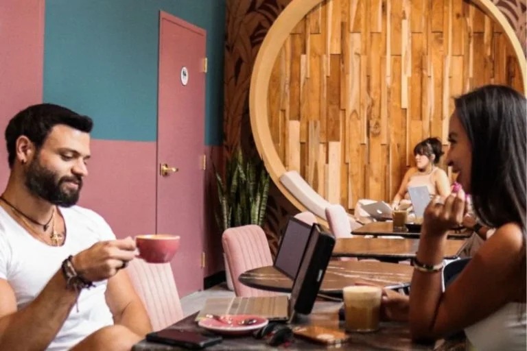 Cozy Coffee Shops in Orlando for Valentine’s Day