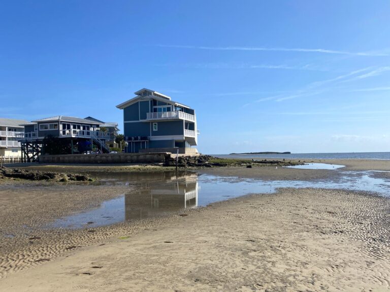 Relax and Explore Cedar Key Beaches for a Day Trip or Getaway Orlando