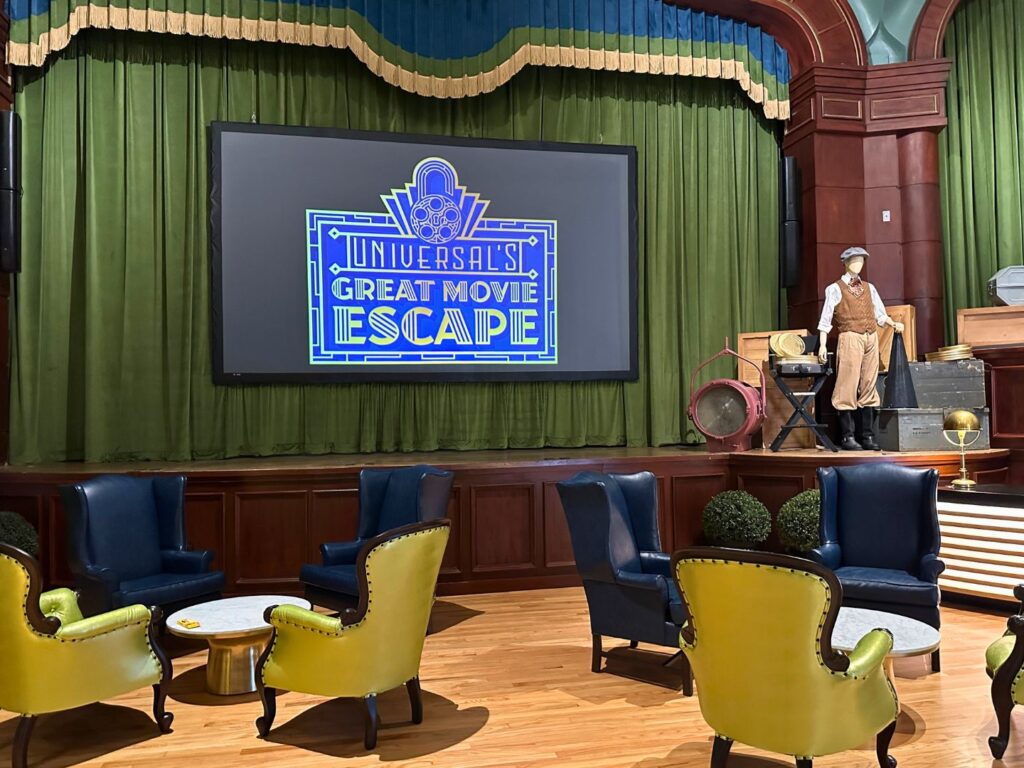 Sitting Area Inside Universal's Great Movie Escape