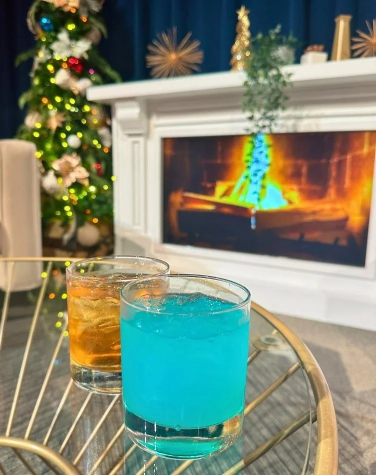 Christmas Cocktails and Mocktails at Disney Jollywood Nights Preview