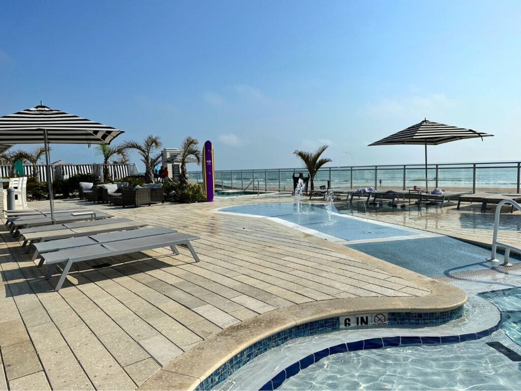 Beachfront Pool Hard Rock Hotel Daytona Beach Hotel