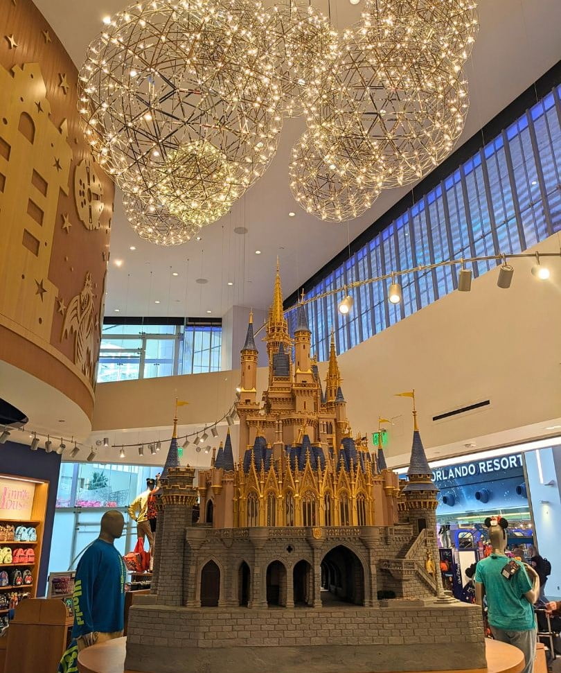 Cinderella Castle Model at Walt Disney World Shop Airport Terminal C 