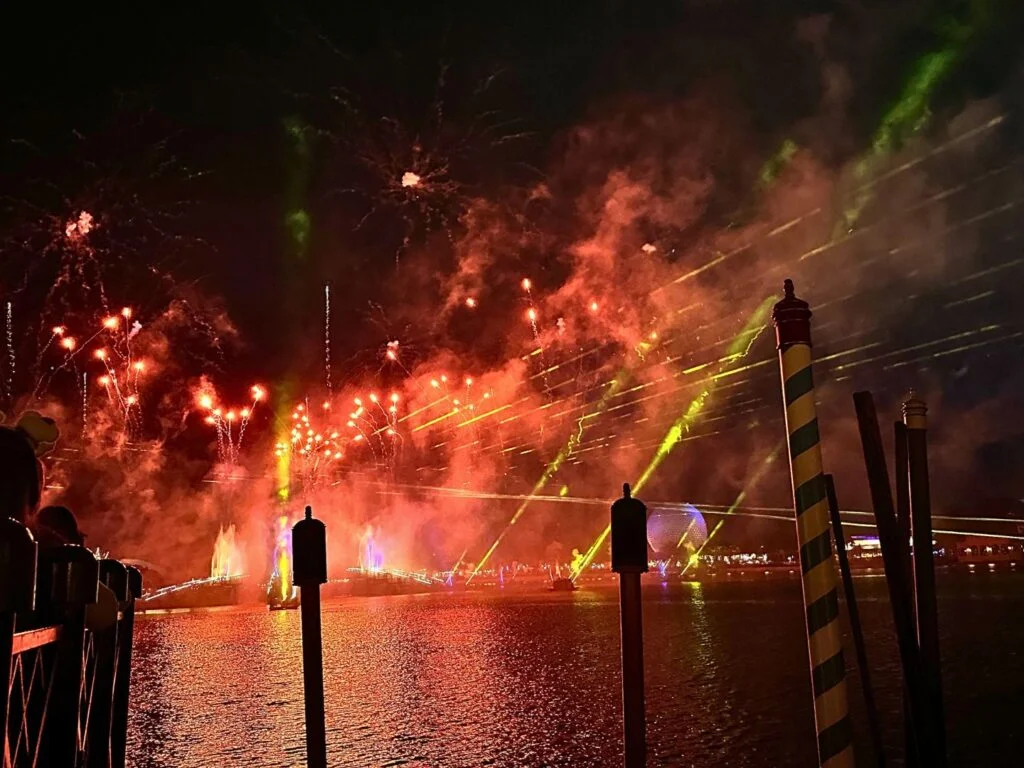 Luminous The Symphony of Us EPCOT Fireworks with lasers