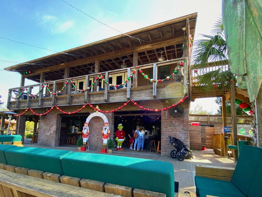 Wekiva Island Winter Wonderland Main Building and Sitting Area 