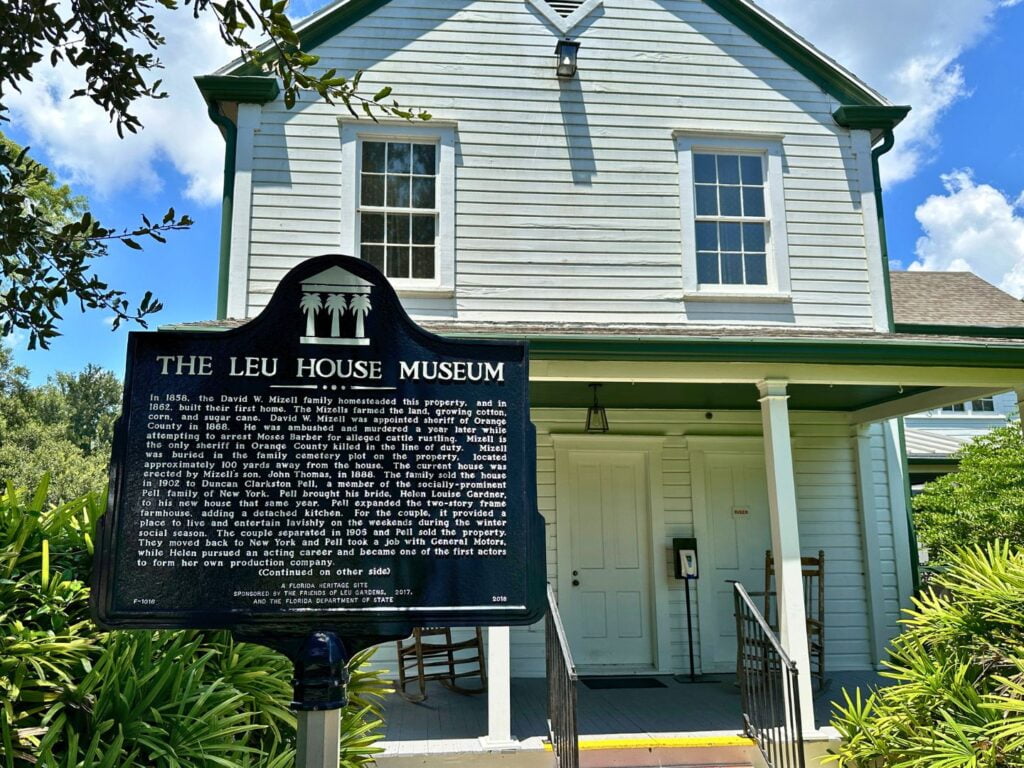 Entrance to Leu House inside Leu Gardens with historical sign - image by Dani Meyering