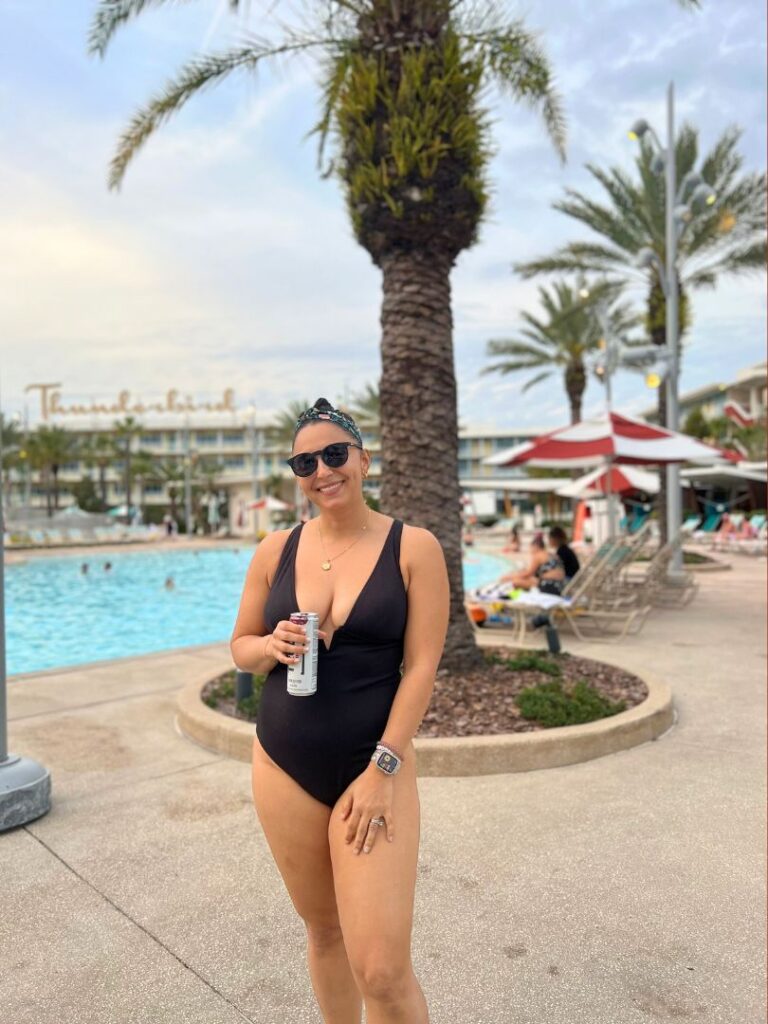 image of Alayna Curry Posing By Universal's Cabana Bay Pool 