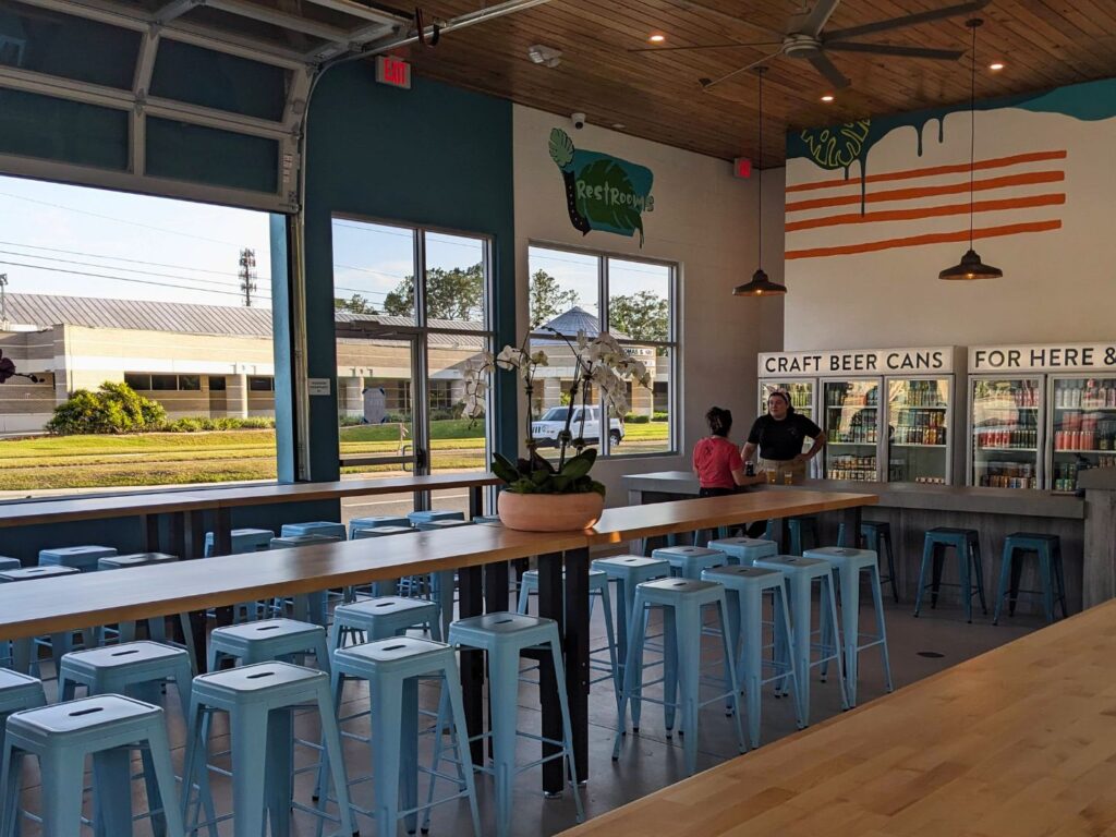 Indoor seating at À La Cart SoDo