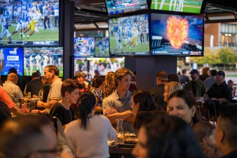 Tom’s Watch Bar “America’s Super Sports Bar” Opening Soon in Orlando