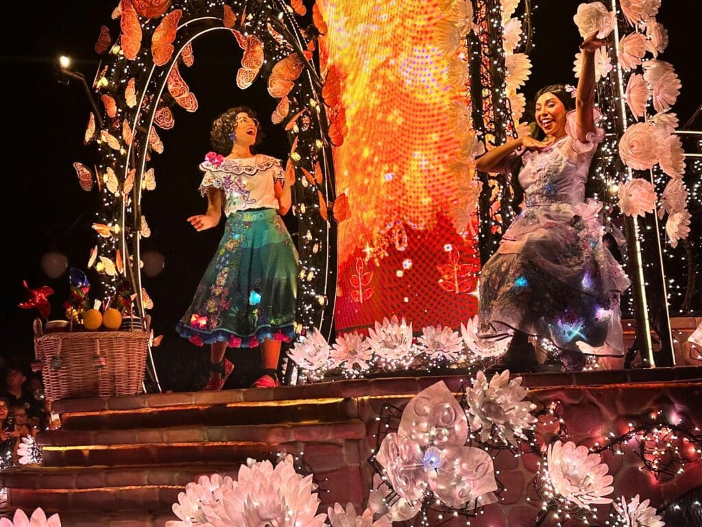 Mirabel and Isabella Encanto Float Disney Starlight - image by Dani Meyering 2