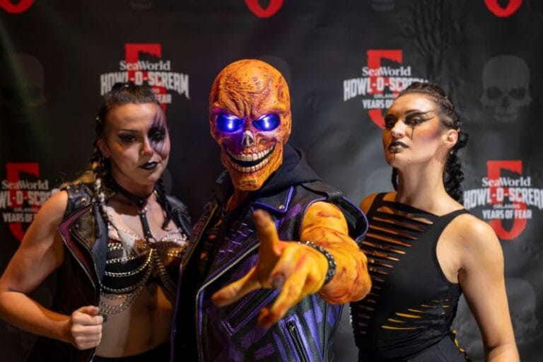 SeaWorld Howl O Scream Havoc Icon with two performers - image credit SeaWorld Orlando