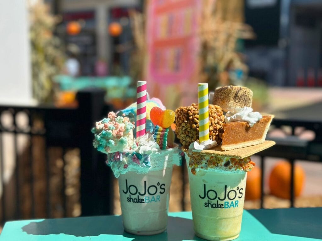Wonder Years Shake and Pumpkin Patch Shake at JoJO's Shake BAR Orlando - image by Dani Meyering
