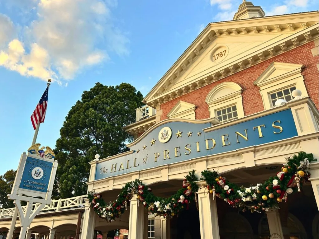 New Christmas Decorations at Hall of Presidents - image by Dani Meyering